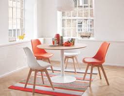Top 10 Contemporary Dining Tables For