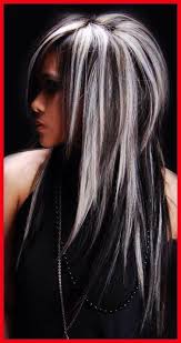 There is no denying that this is one. Weiss Und Schwarz Haarfarbe Ideen Modern Hair Color For Black Hair Gray Hair Highlights Black White Hair