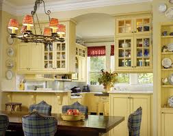 Most french kitchens, like the italian ones do consider the chopping table as a centre piece for the kitchen. 15 Fabulous French Country Kitchen Designs Home Design Lover