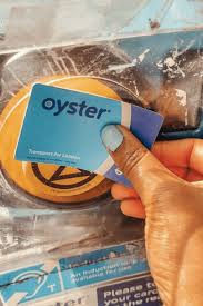oyster card vs contactless which
