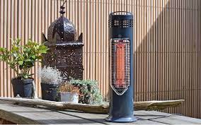 outdoor heaters be left out in the rain
