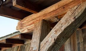 hand hewn timbers reclaimed barnwood