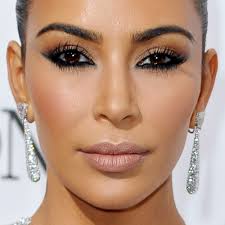 kim kardashian makeup black eyeshadow