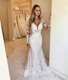 can-you-add-long-sleeves-to-a-spaghetti-strap-wedding-dress