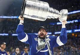 capture second straight Stanley Cup ...