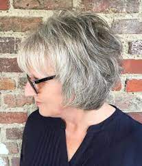 When we are becoming older, we review the normal style in hair and clothes since looking the same for a long time is rather dated, boring and unstylish. 20 Best Hairstyles For Women Over 50 With Glasses