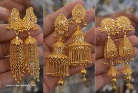 stylish bridal gold jhumka designs 2022