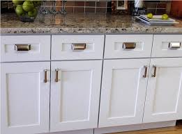 best white shaker kitchen cabinets