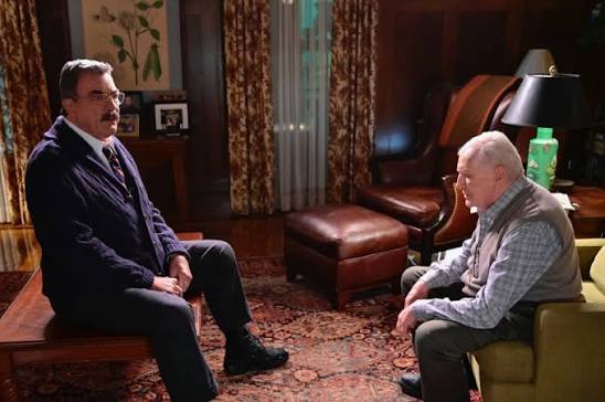 Paramount Press Express | FRANK LAUNCHES AN INVESTIGATION AFTER THE REAGAN FAMILY IS HARRASSED WHEN PROTESTS AGAINST A CONTROVERSIAL NYPD UNIT ESCALATE, ON “BLUE BLOODS,” FRIDAY, NOV. 4