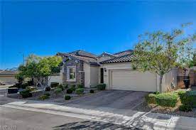 single and one story homes in 89166 nv
