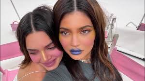 kylie and kendall you
