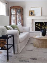 Arrange A Living Room With A Fireplace