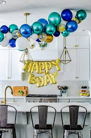 simple diy birthday balloon garland