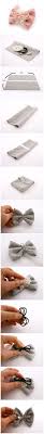 Grip and curl the ribbon with your scissors grip the middle of the bundle with your thumb and index finger. Best Bow Tutorials Learn To Make Stylish Bows
