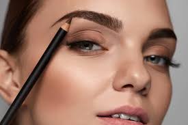 tips to highlight thin eyebrows