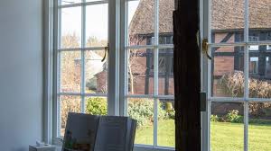 What Is Vacuum Glazing Window