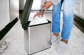 How to Clean a Trash Can to Remove Pesky Odors