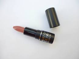 high pigmented lipstick review