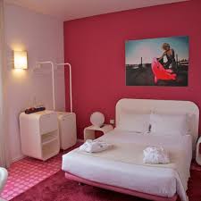 Browse our collection of home decor and shop today! 6 Cool Bedroom Decor Ideas To Transform Your Teen S Room Pinkvilla
