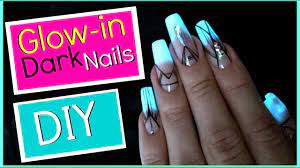 how to do glow in the dark nails