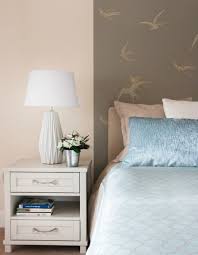 Как бихте боядисали стените за спалня цвят шампанско, подобна на снимката по горе. 24 Idei Za Cvyat Na Spalnyata Rozali Com