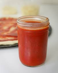 easy homemade pizza sauce made with