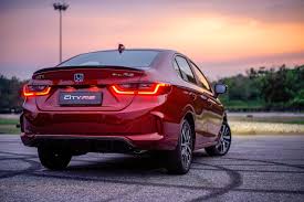 Over 25 users have reviewed city on basis of features, mileage, seating comfort, and engine performance. Honda City Rs E Hev Driven Here S What It S About