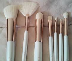 la beaute sol 7 piece makeup brush