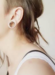 Stretched Ear Lobe Gauges Can They Shrink Back