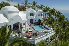 manzanillo vacation als with pools