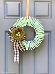 diy spring easter clothespin wreath
