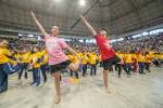 Prop de 9.400 nens i nenes ballen i fan esport al Palau Sant Jordi ...