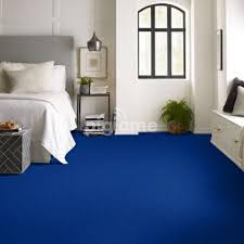 navy blue wall to wall carpet in