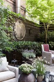 10 Most Amazing Outdoor Wall Decor You