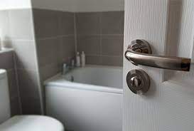 tips on replacing a bathroom door lock