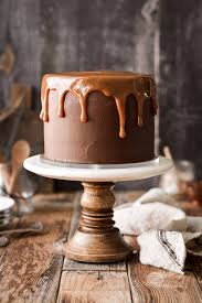 chocolate caramel toffee cake