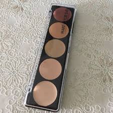 camouflage cream palette