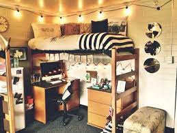 simple ways to decorate your dorm room