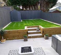 understated minimalist garden ideas
