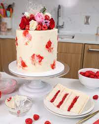 Raspberry And White Chocolate Cake Nigella gambar png