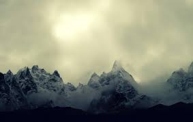 cloudy mountains wallpapers wallpaper