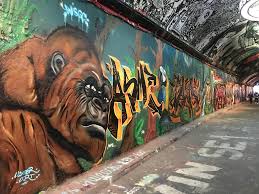 leake street tunnel london graffiti