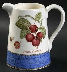 1997 vine wedgwood jug pitcher