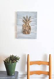 Driftwood Pineapple Pallet Wall Art