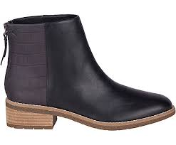 Find the perfect pair of winter boots to see you through the colder months. Women S Maya Belle Leather Chelsea Boot Boots Sperry