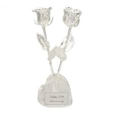 silver roses in heart vase