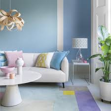 It gives a modern chromatic look to your living room. Lving Room Paint Ideas Ways To Transform With Accent Walls