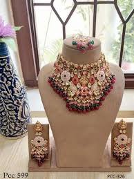 beautiful bridal jewelry set with