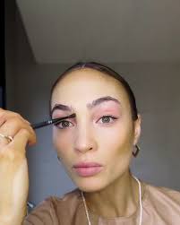 miss universe r bonney gabriel makeup