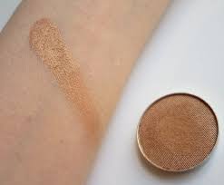 makeup geek glamorous eyeshadow pan review